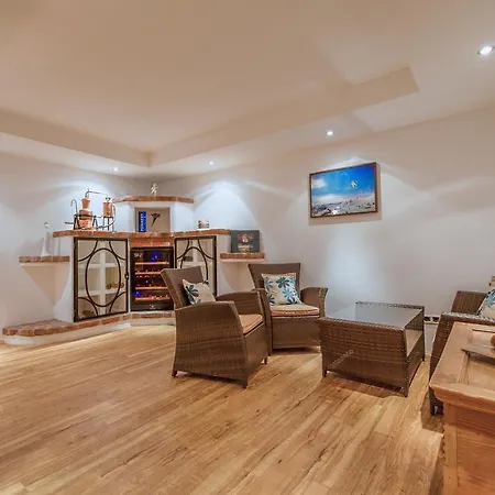 فيهاوسر كلينارل