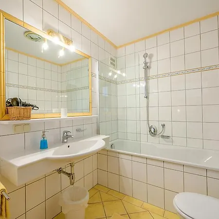 فيهاوسر كلينارل